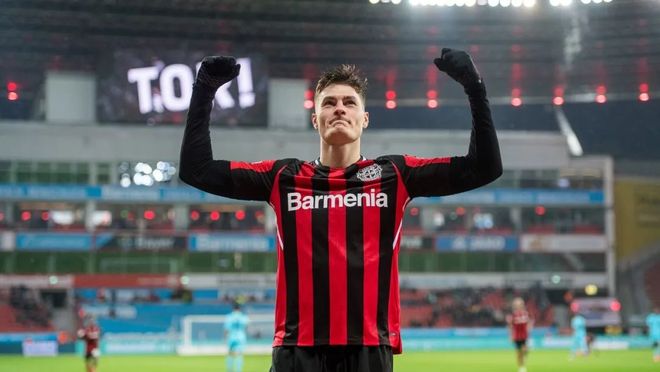 及像法乔利 及像法乔利