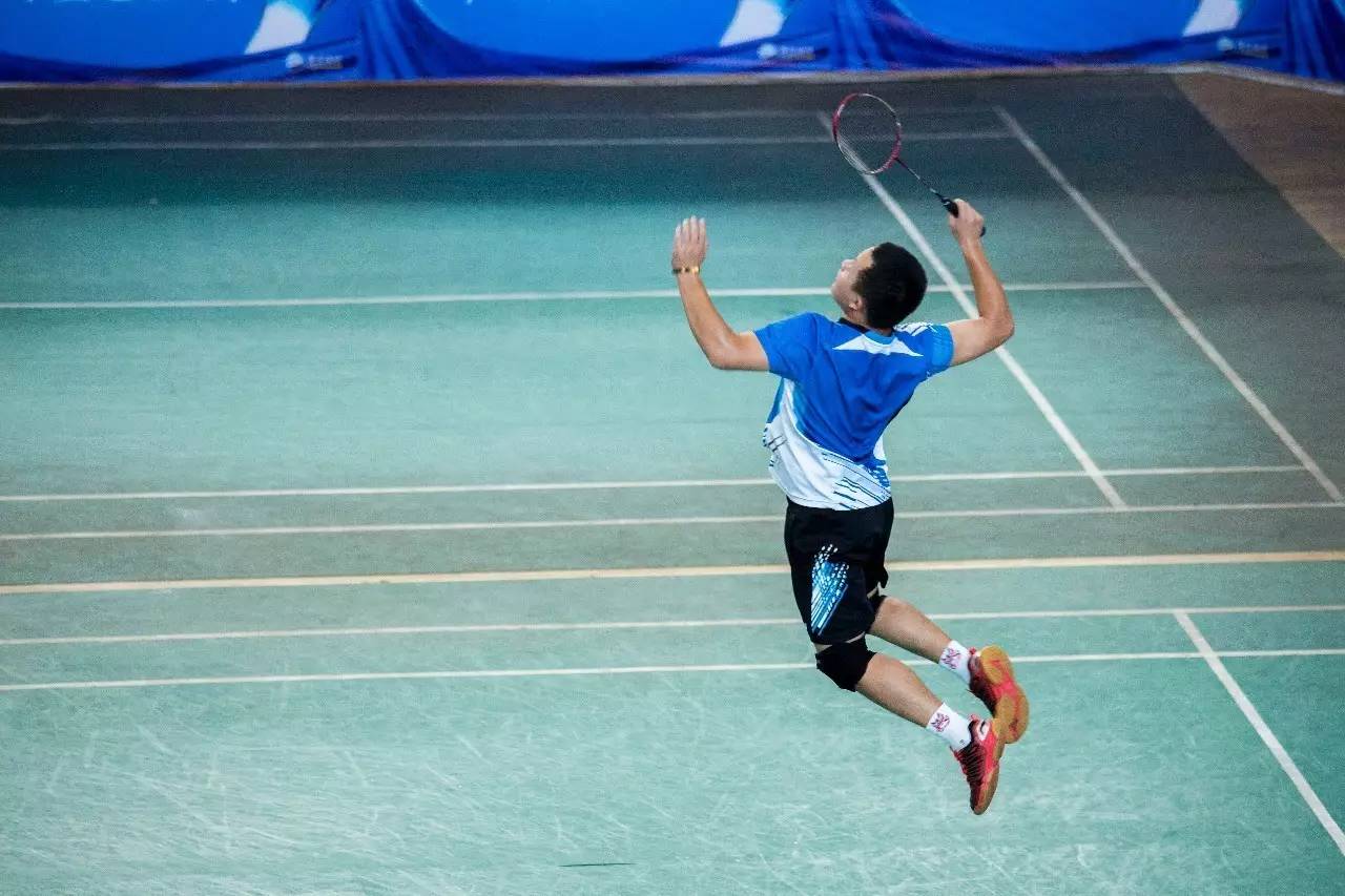 压倒性的实 压倒性的实