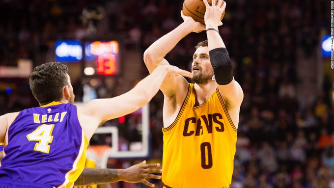 拉亚：虽然我们还有很多需要改进的地方，但保持零封我很高兴