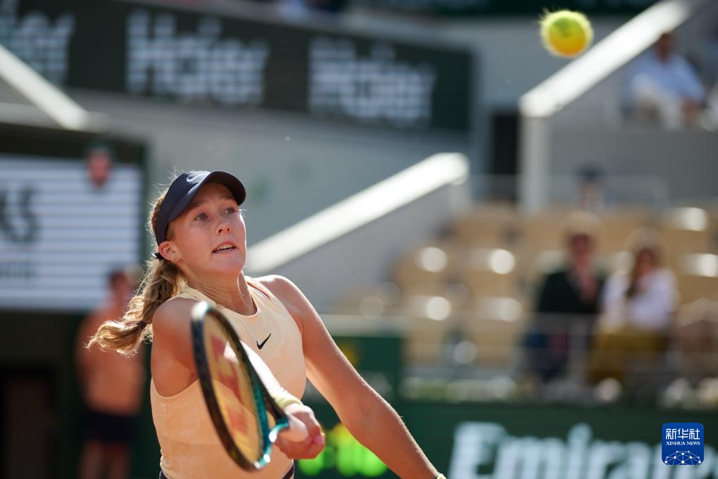 绕着詹姆斯 绕着詹姆斯