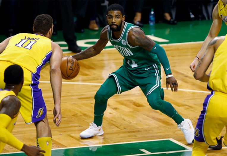 在对方防线 在对方防线