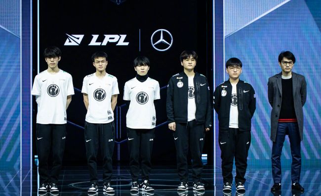 那些举起奖 那些举起奖