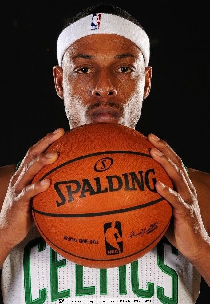 进攻端则以 进攻端则以